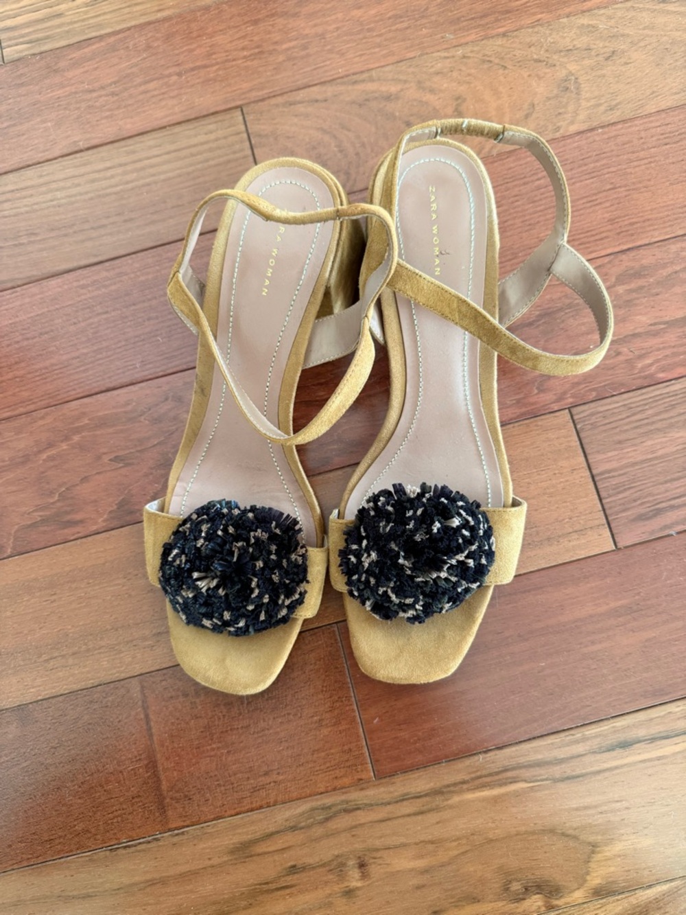 Zara Nude Women's Suede Pom Slingback Sandals